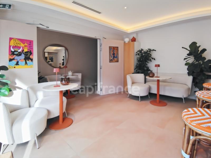 Fonds de commerce - 200 m²