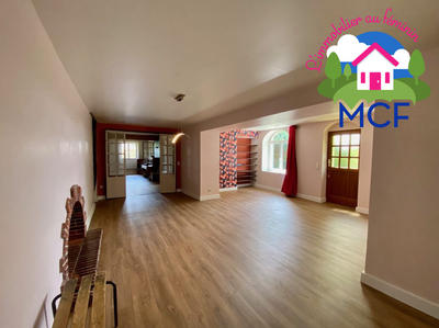 Maison ancienne - 230 m² - 8 pièces