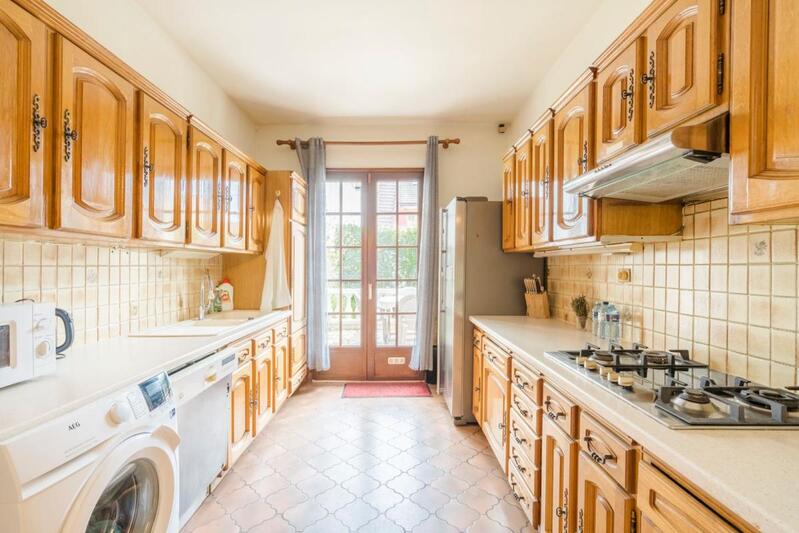 Maison - 140 m² - 5 pièces