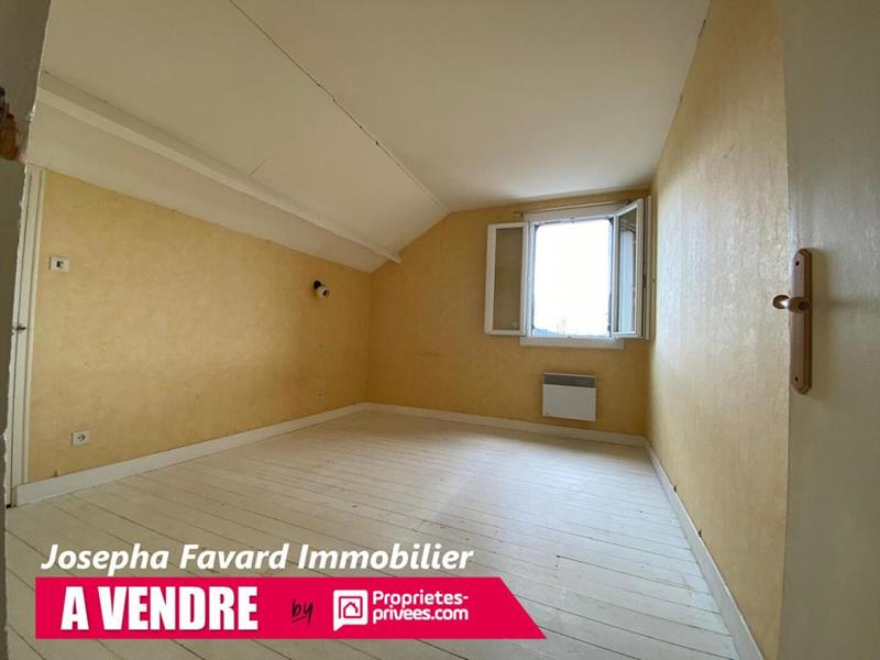 Maison - 105 m² - 6 pièces