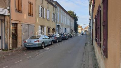 Immeuble - 180 m² - 3 pièces