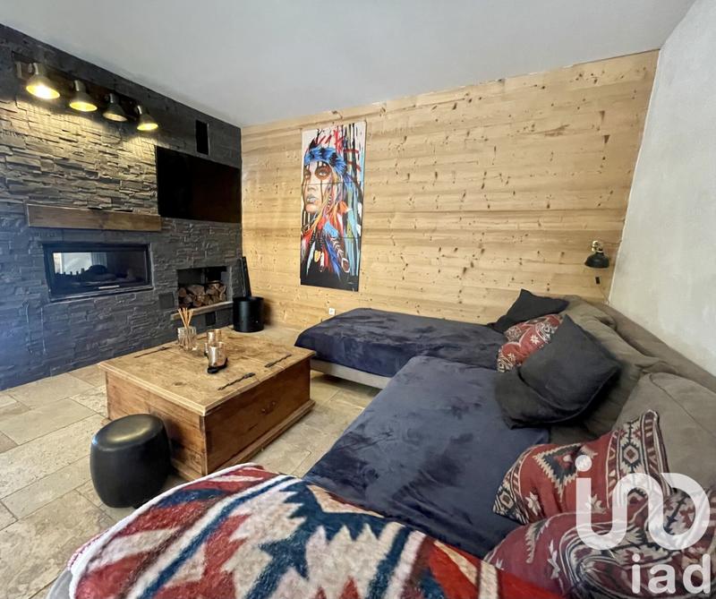 Maison - 387 m² - 15 pièces