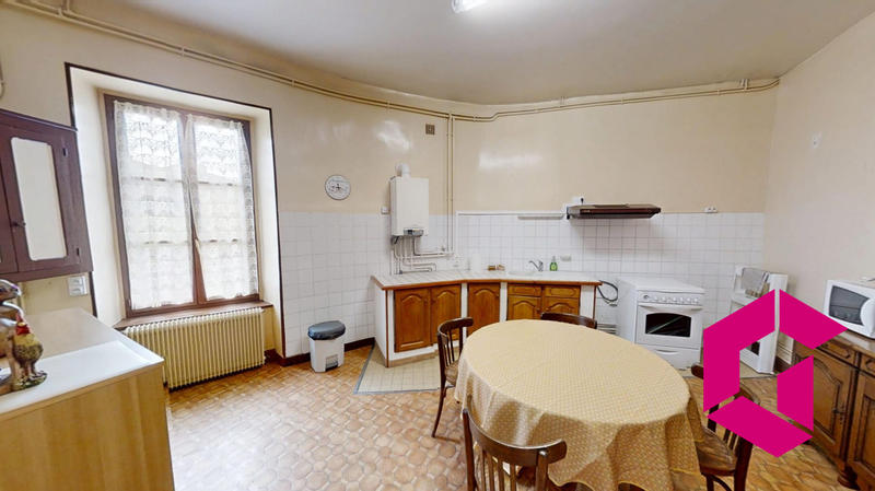 Maison ancienne - 135 m² - 6 pièces