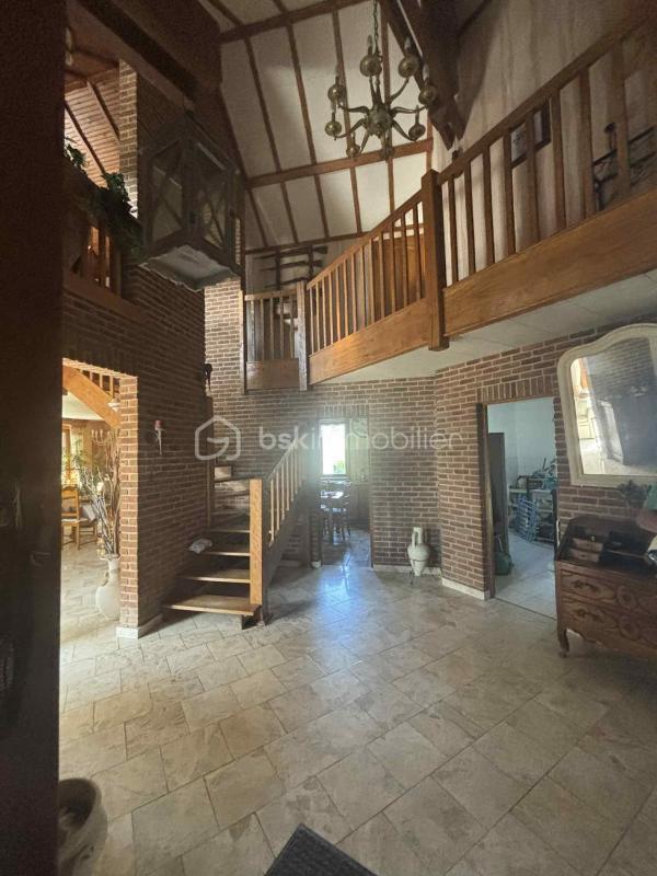 Villa - 190 m² - 6 pièces