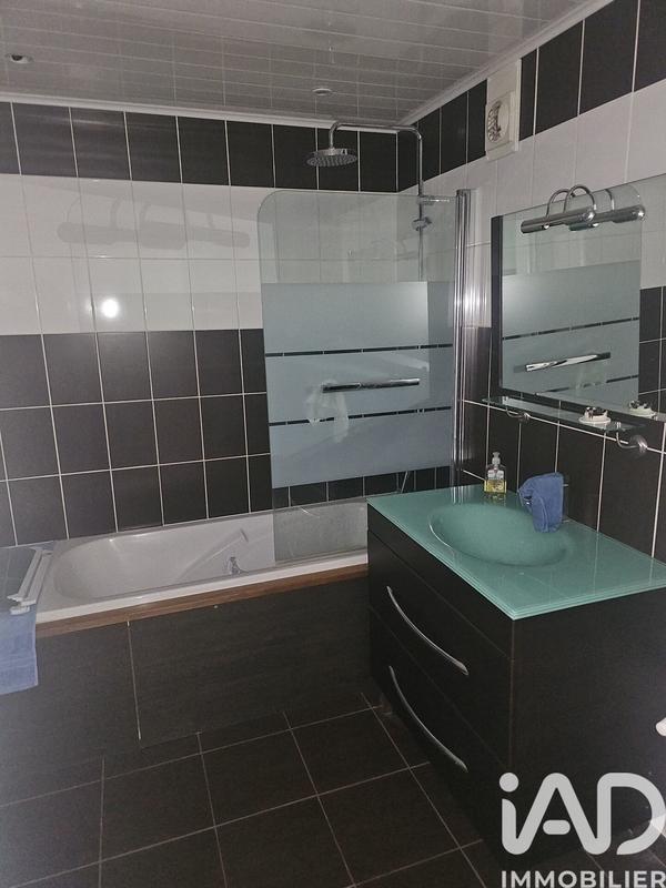 Appartement - 79 m² - 4 pièces