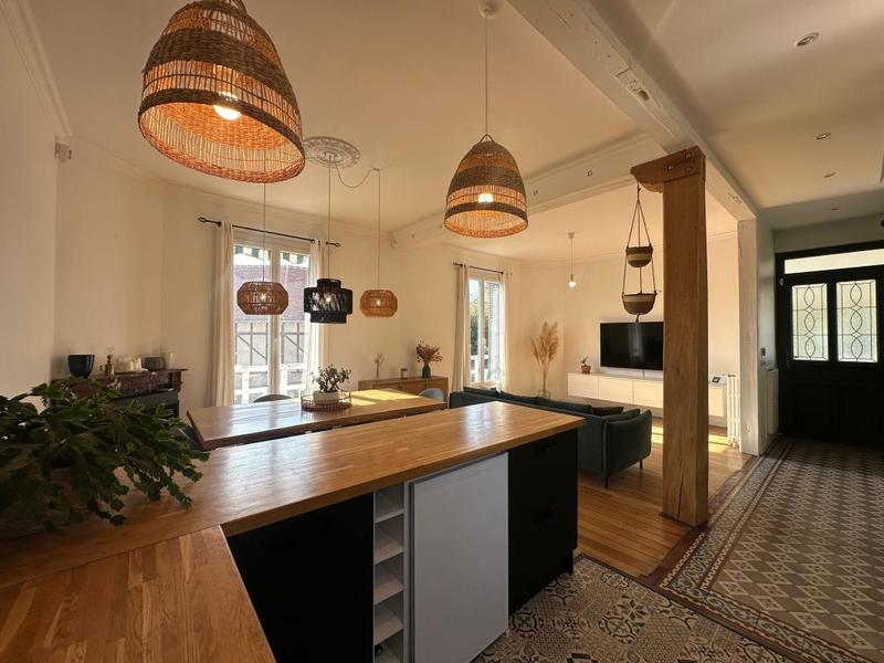 Maison - 111 m² - 4 pièces