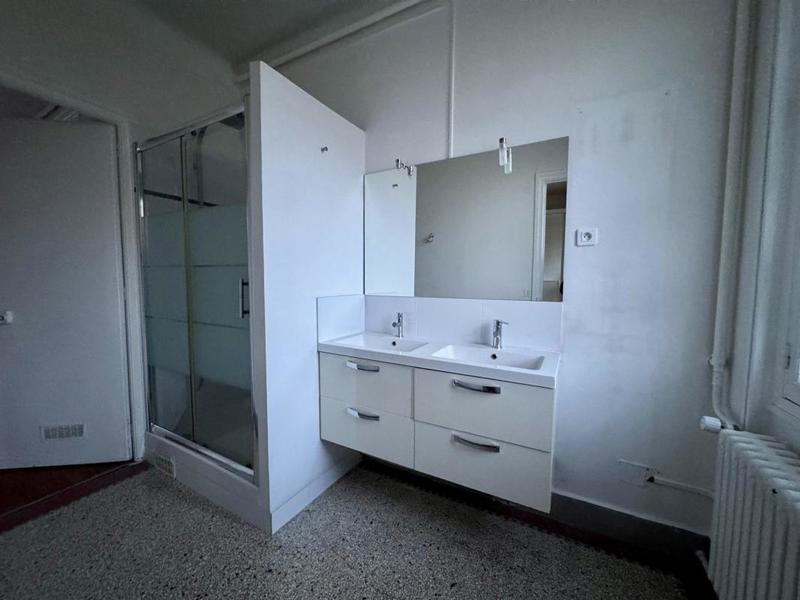 Appartement bourgeois - 147 m² - 5 pièces