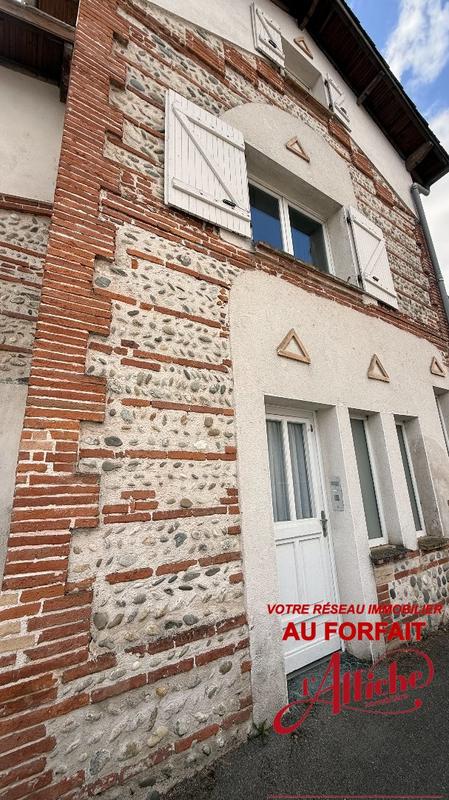 Maison - 245 m² - 7 pièces