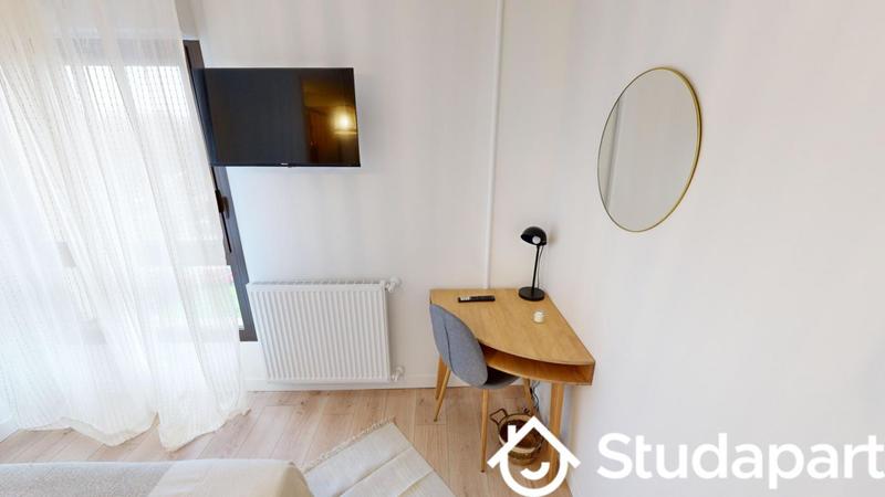 Chambre - 11 m² - 1 pièce