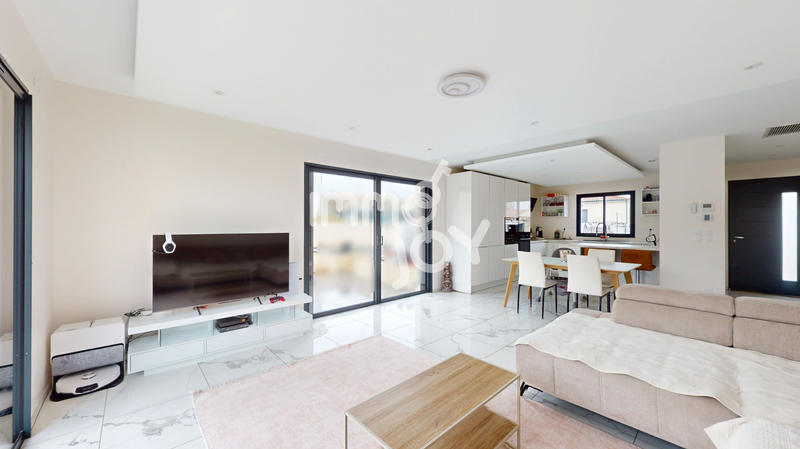 Villa - 118 m² - 6 pièces