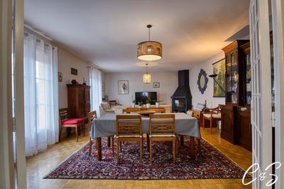 Maison - 190 m² - 7 pièces