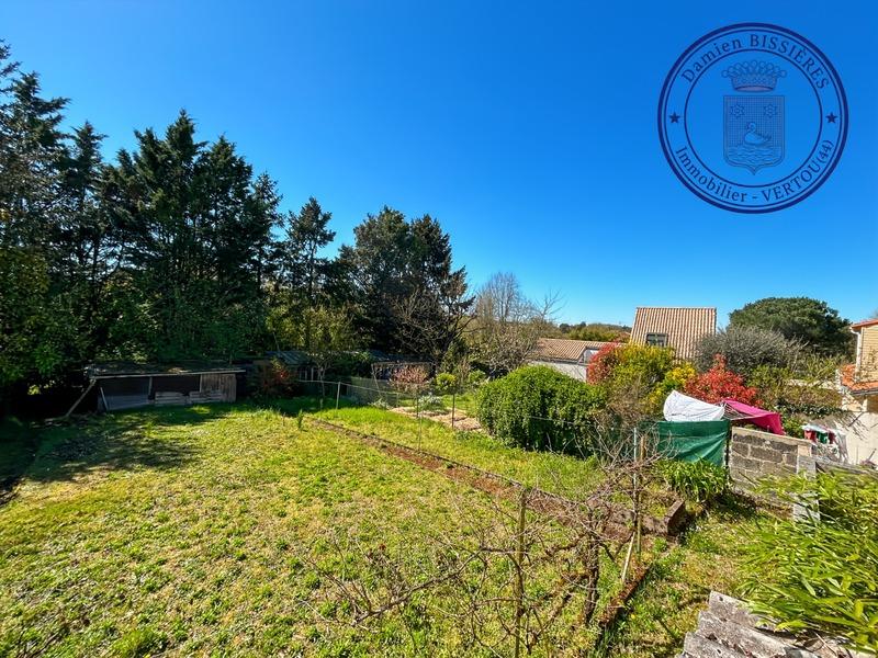 Terrain constructible - 786 m²