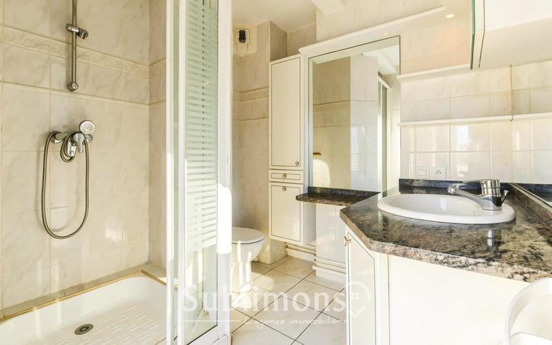 Appartement - 95 m² - 4 pièces