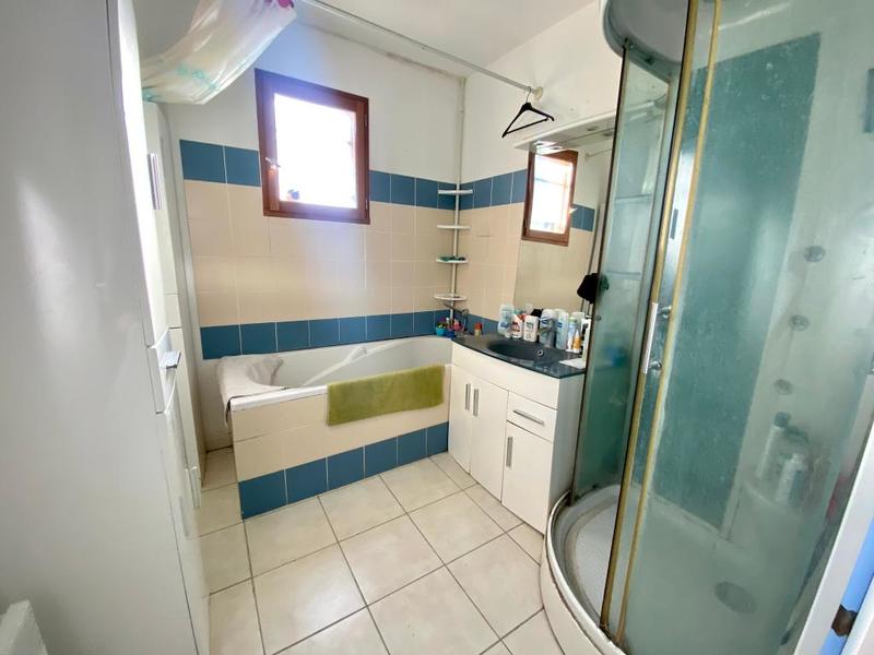 Maison - 85 m² - 5 pièces