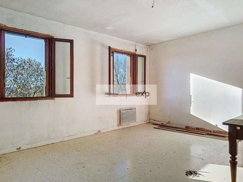 Maison - 98 m² - 5 pièces