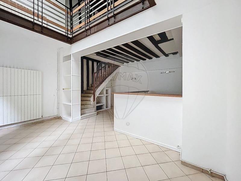 Duplex - 146 m² - 6 pièces