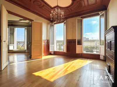 Appartement - 116 m² - 5 pièces