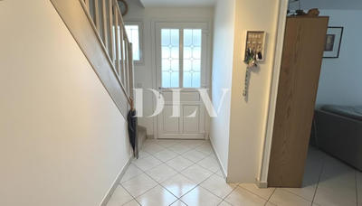 Maison traditionnelle - 110 m² - 5 pièces