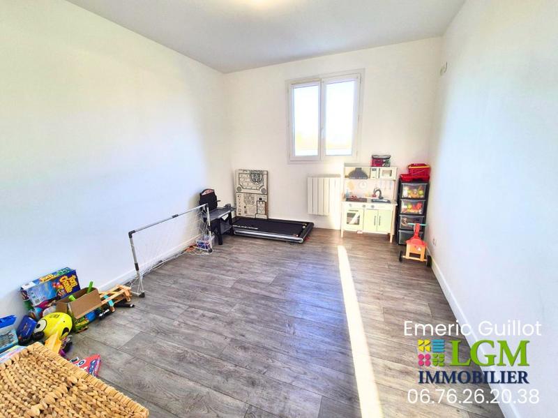 Maison - 102 m² - 5 pièces