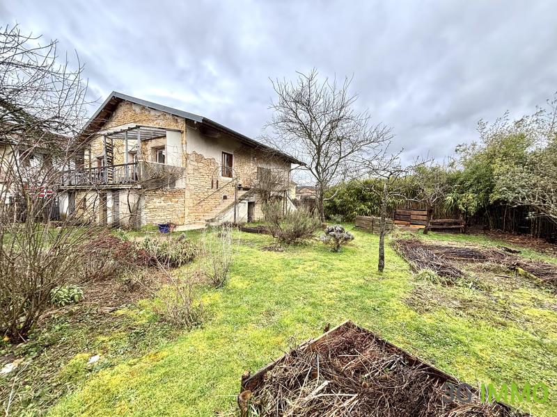 Maison en pierre - 125 m² - 6 pièces