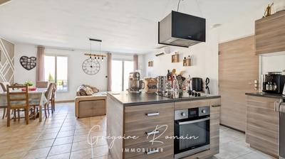 Maison - 85 m² - 4 pièces