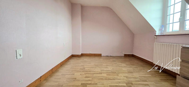 Maison - 85 m² - 5 pièces