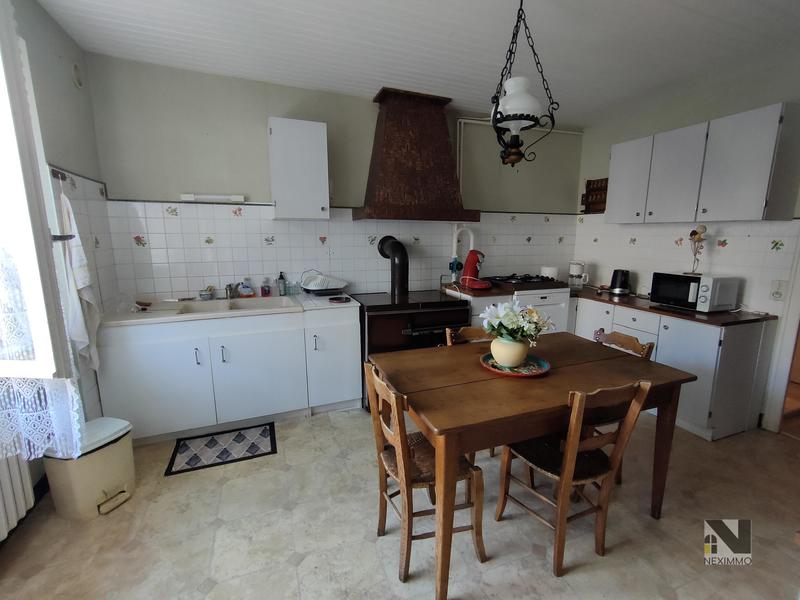 Maison - 120 m² - 8 pièces