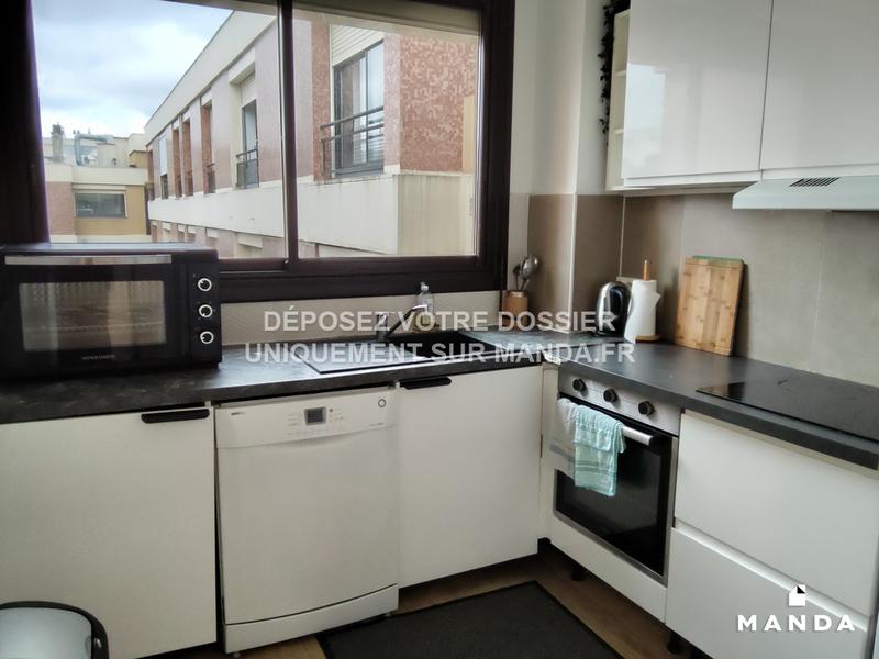 Chambre - 8 m² - 6 pièces