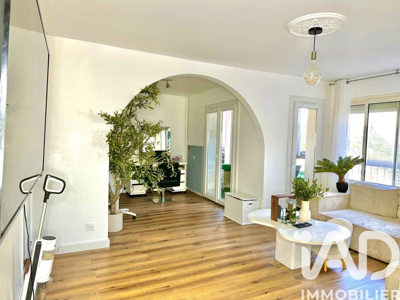 Appartement - 74 m² - 3 pièces