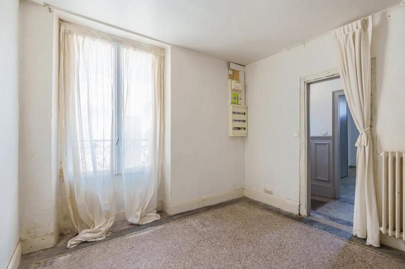 Maison - 201 m² - 9 pièces