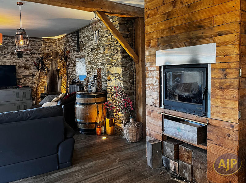 Maison - 195 m² - 5 pièces