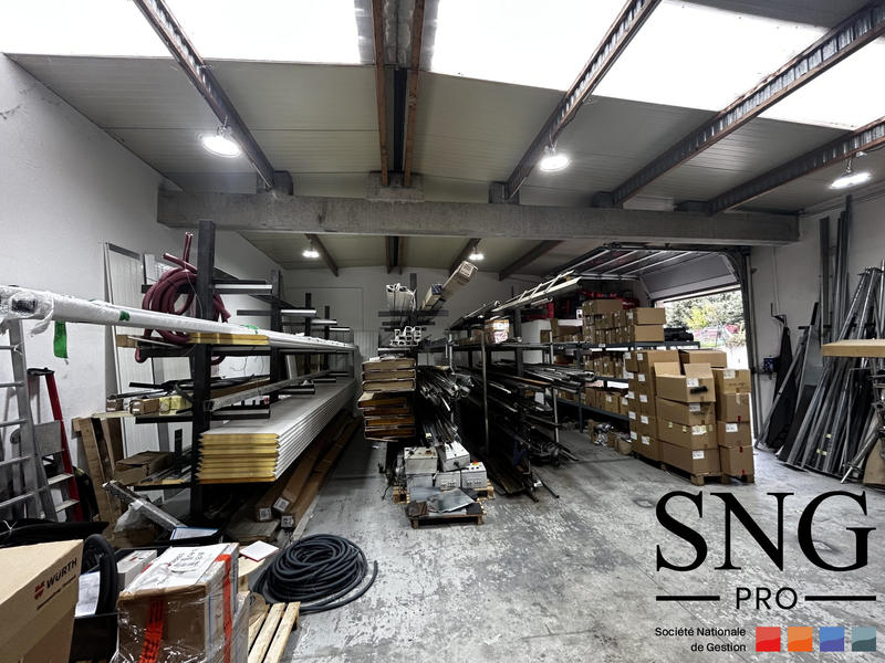 Entrepôt - 495 m²