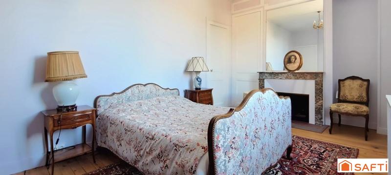 Maison de maîtres - 226 m² - 11 pièces