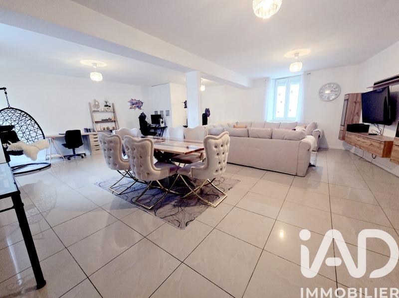 Maison - 147 m² - 5 pièces