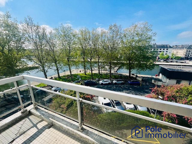 Appartement - 150 m² - 5 pièces