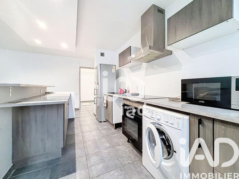 Appartement - 60 m² - 3 pièces