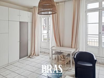 Studio - 29 m² - 1 pièce