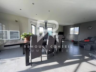 Maison - 153 m² - 5 pièces