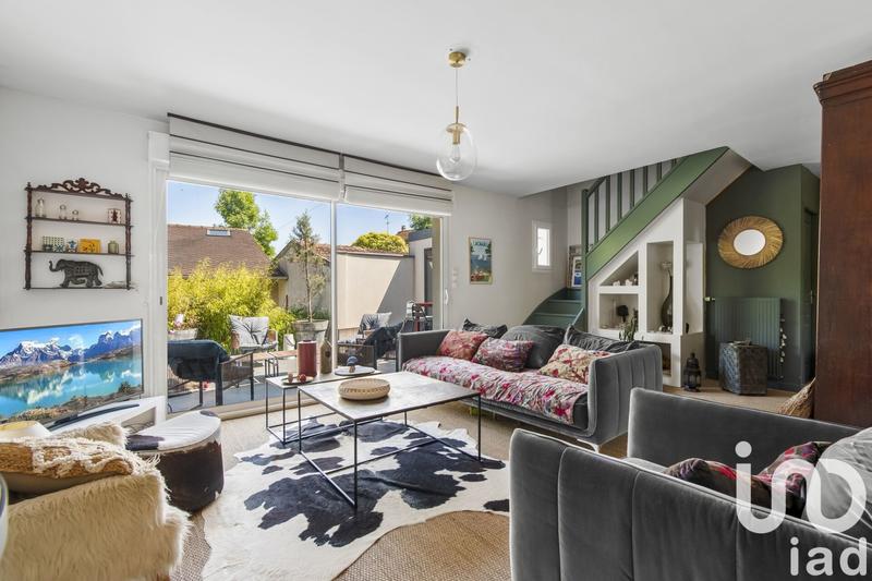 Maison - 198 m² - 7 pièces