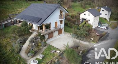 Maison - 123 m² - 4 pièces