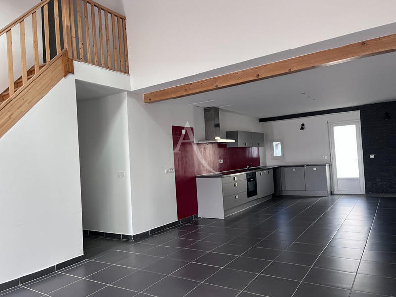Maison - 102 m² - 5 pièces