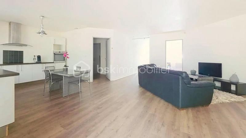 Maison - 135 m² - 6 pièces