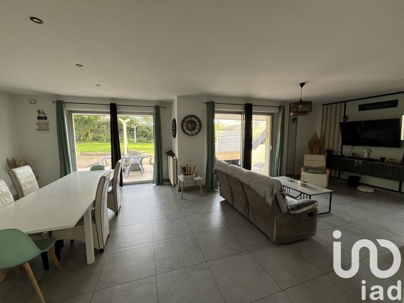 Maison - 183 m² - 7 pièces