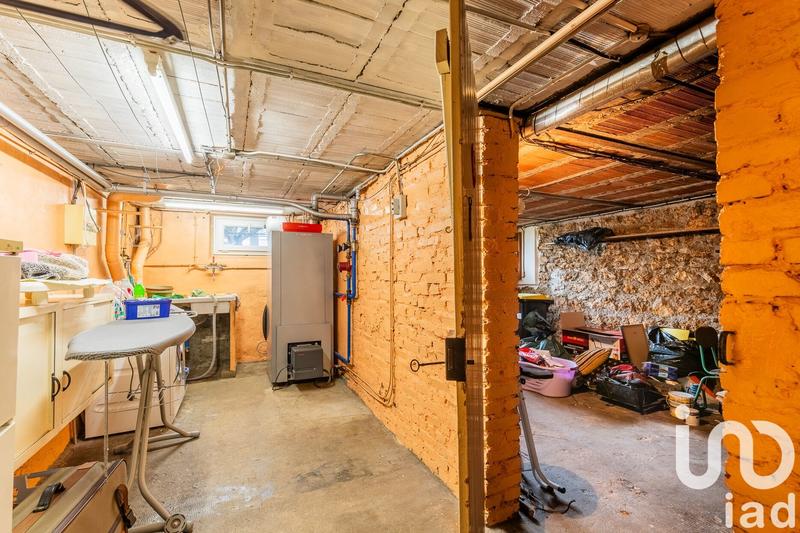 Maison - 93 m² - 5 pièces