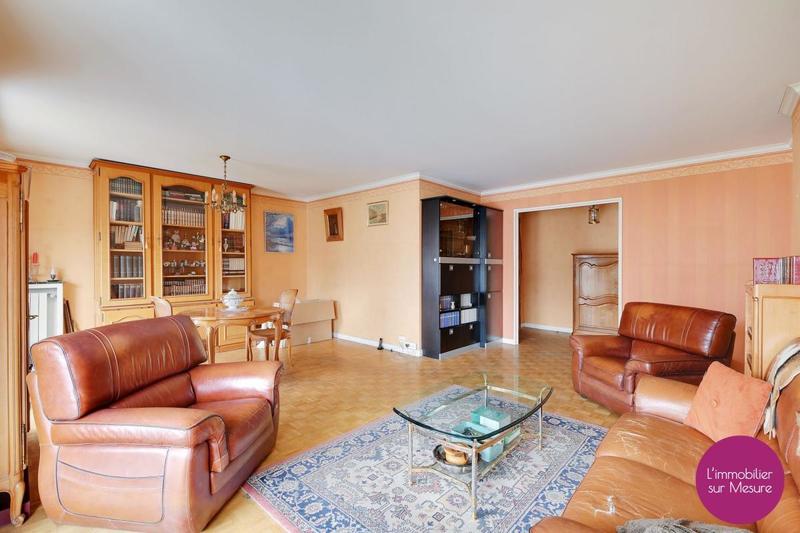 Appartement - 81 m² - 3 pièces