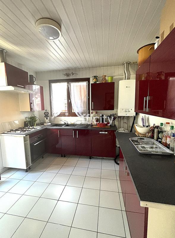 Maison - 100 m² - 4 pièces