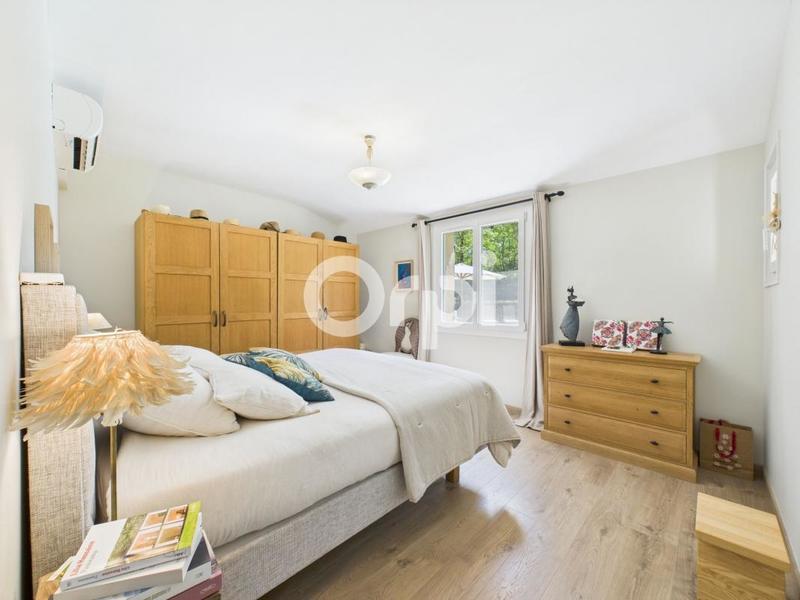 Villa - 172 m² - 6 pièces