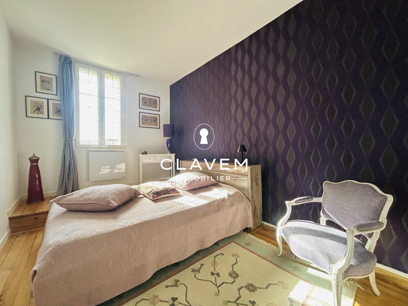 Maison - 208 m² - 7 pièces