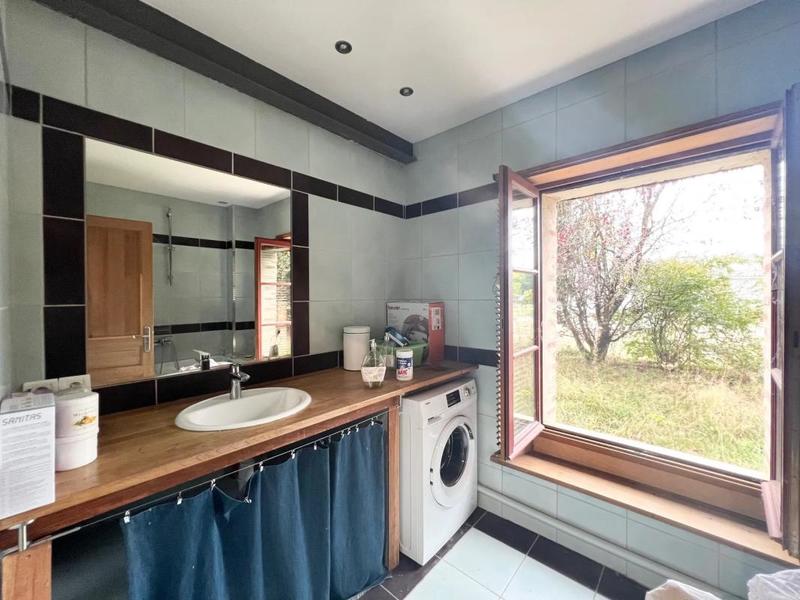 Longère - 240 m² - 8 pièces