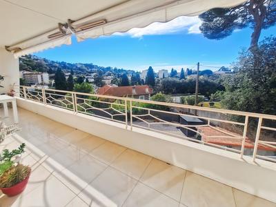 Appartement - 63 m² - 2 pièces